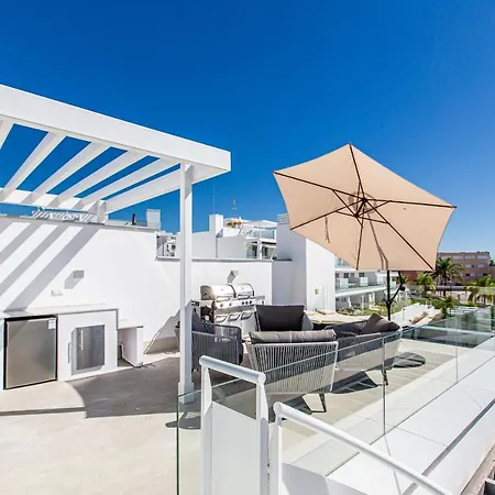 Le Mirage Ph With Awesome Rooftop Terrace! Rdr221 Διαμέρισμα *